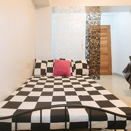 Budget Backpackers Transient House Near Naia By Reddoorz Pasay Esterno foto