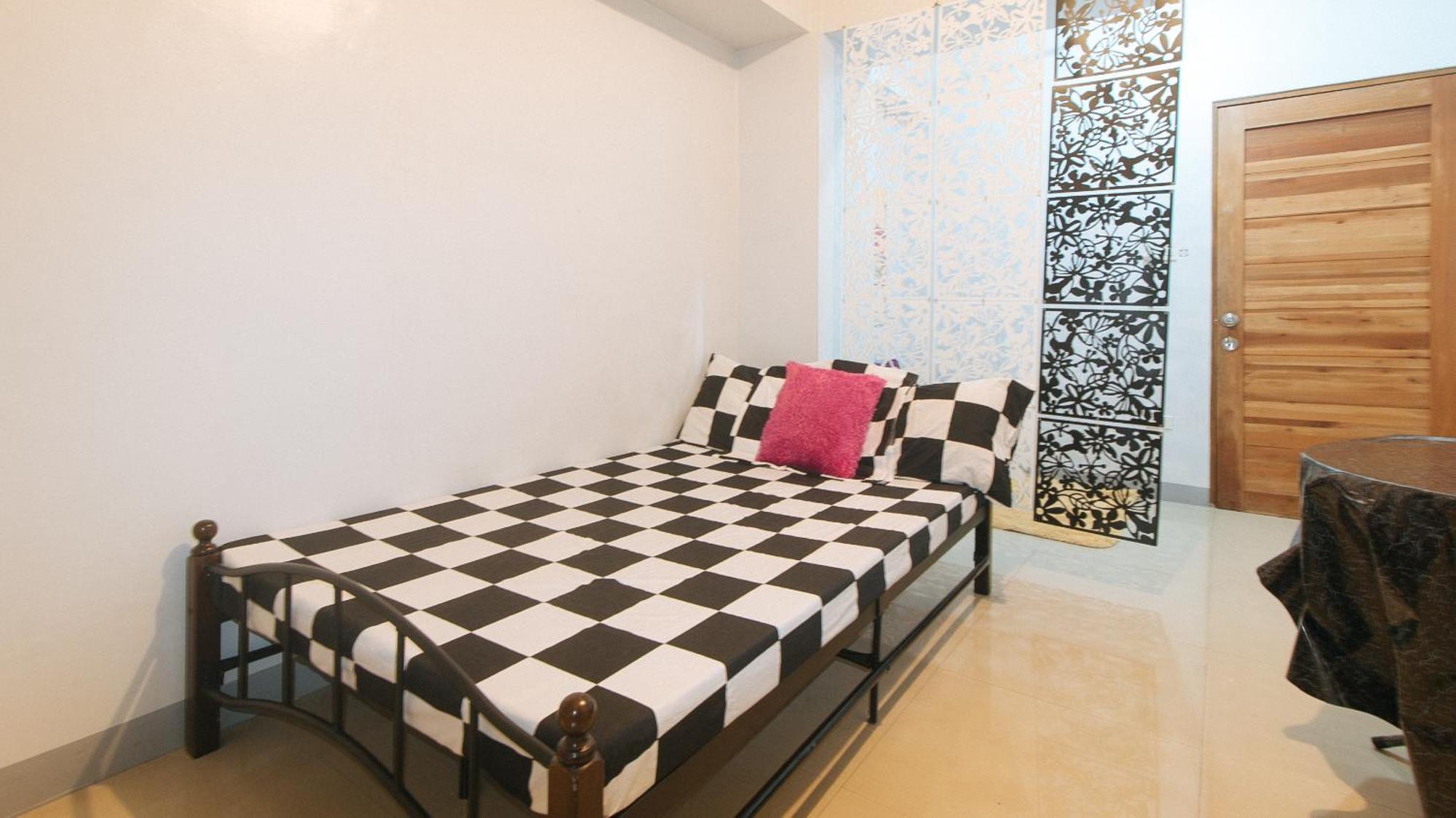 Budget Backpackers Transient House Near Naia By Reddoorz Pasay Esterno foto
